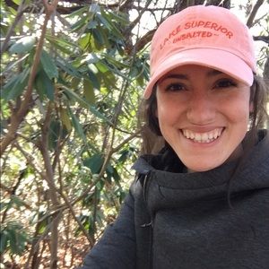 Meet your Posher, Stephanie